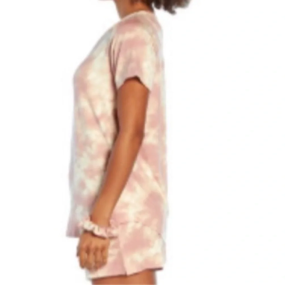 WildFox Women’s Short Set with Scrunchie